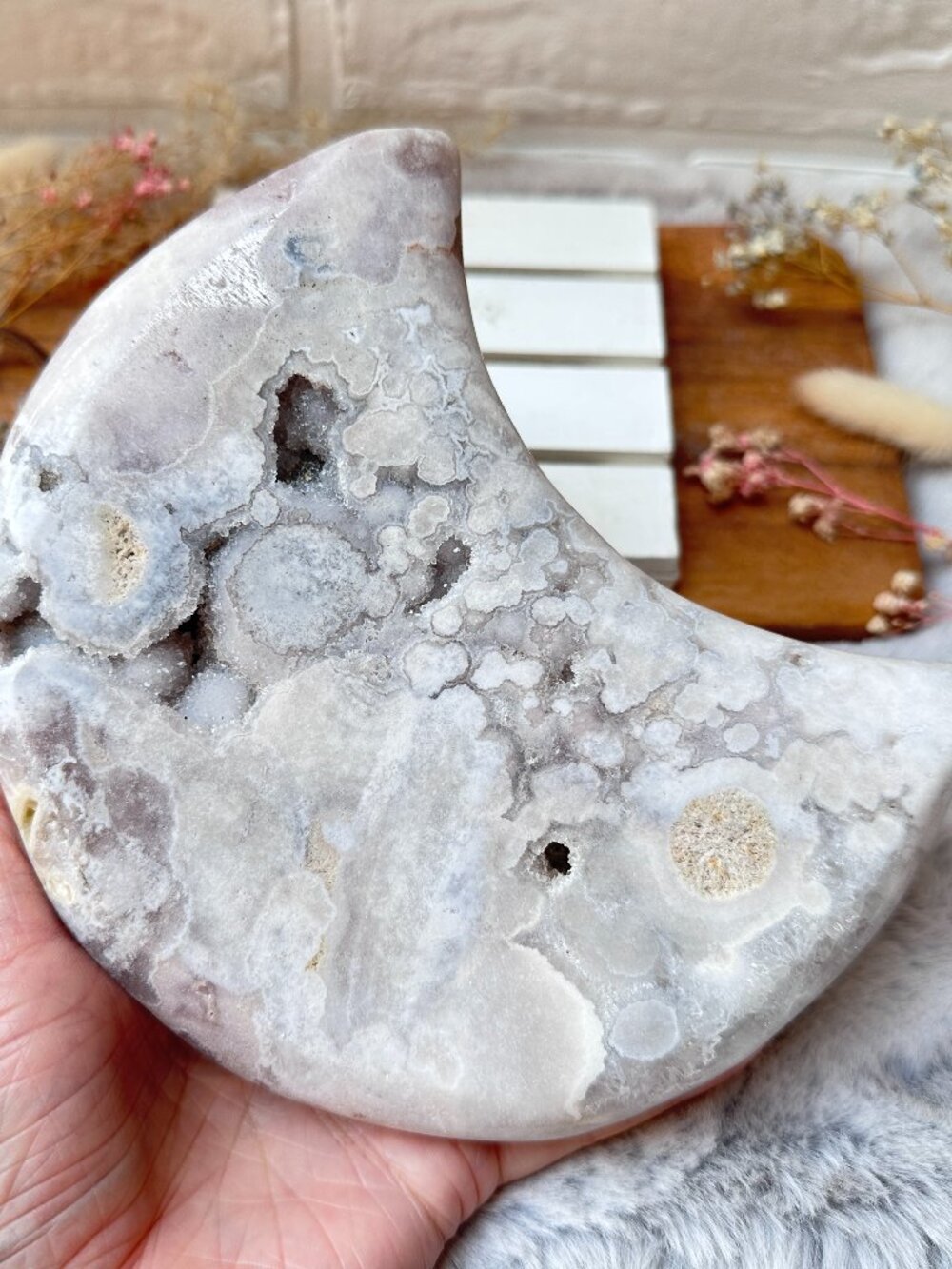 Gorgeous 1.02kg Large Pink Amethyst with Flower Agate Moon